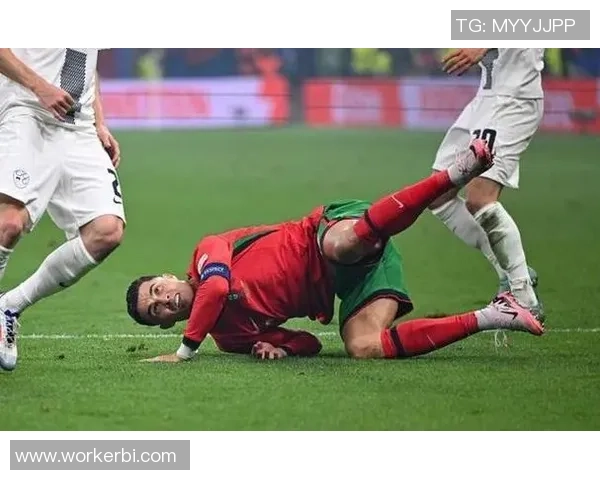 从球场到明星：那些实力与名气不对等的足球巨星故事