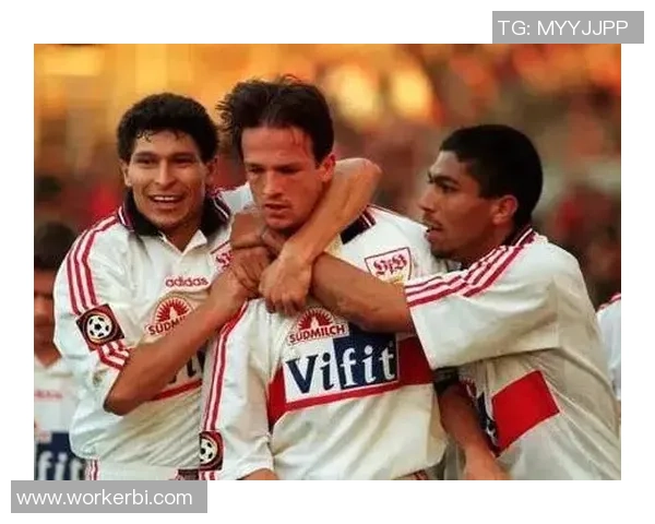 巴西足球传奇球星领衔国家队辉煌历史，展现无与伦比的技艺与荣耀