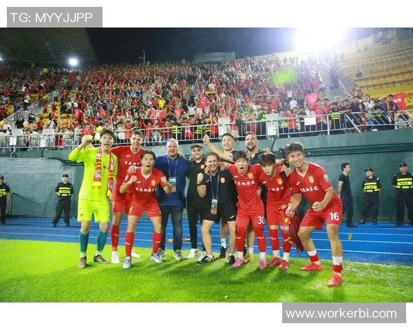 冷门足球球星崛起背后的故事及其对球队的重要影响 冷门足球球星崛起背后的故事及其对球队的重要影响